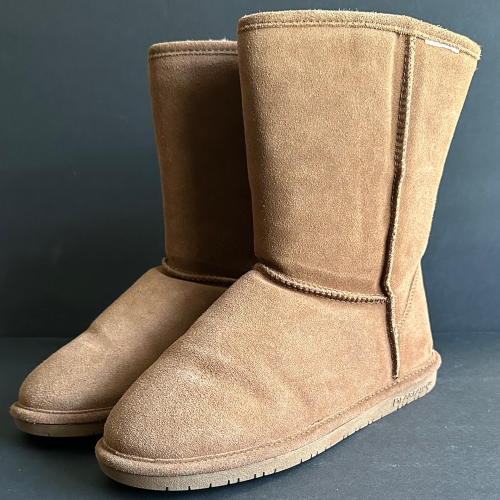 BearPaw Tan Suede Boots sz10